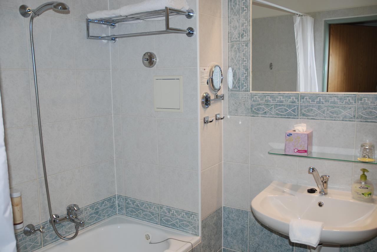 Hotel U Ruze Slavonice Exteriör bild